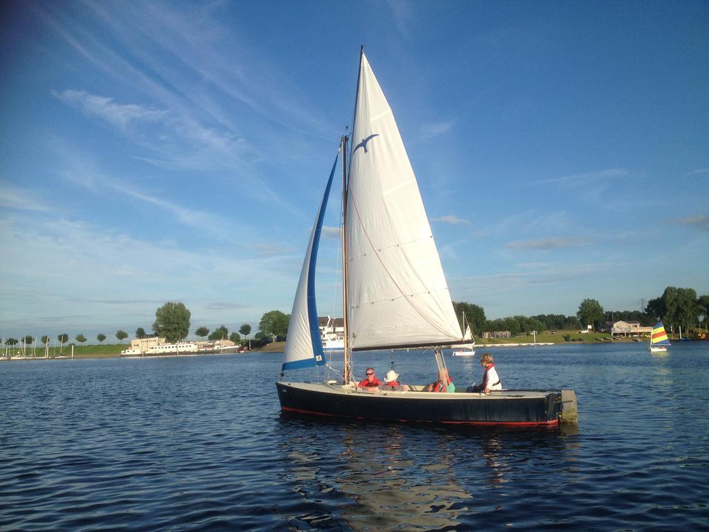 A Pousada Sailcenter Limburg Kinrooi Exterior foto